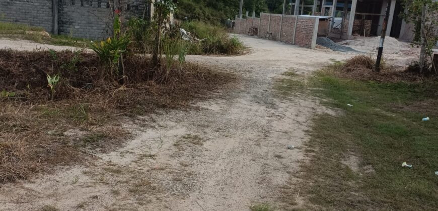 DIJUAL TANAH DAN RUMAH Jl. AKI BALAK (SAMPING PERUM MANDIRI REGENCY DAN 613 RJA) – TARAKAN – KALTARA